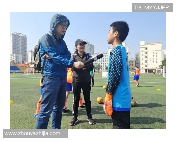 专访黄娜:深入探讨她对足球成功秘诀的独特见解与经验分享 专访黄娜:深入探讨她对足球成功秘诀的独特见解与经验分享